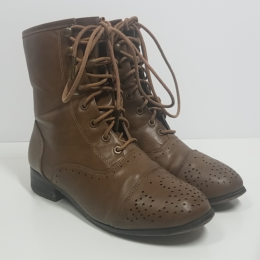 Faux Leather Miltary Oxford Lace Up Boots size: 6